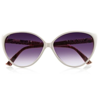 Cream cat eye sunglasses